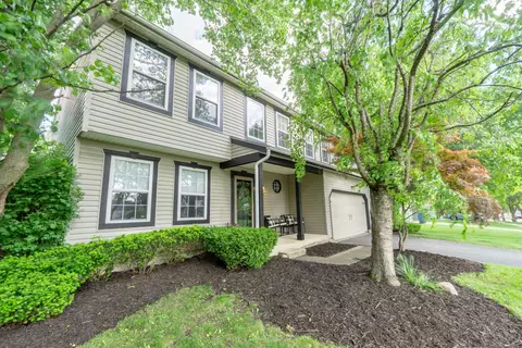 160 Kettering Bnd, Delaware, OH 43015 photo 2