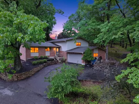 1578 Stonewall Dr, Newark, OH 43055