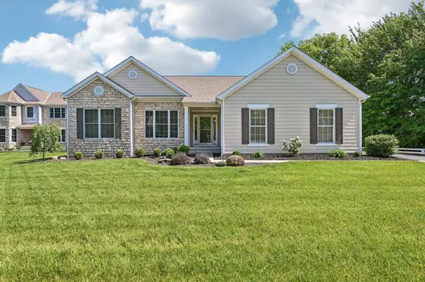 7340 Seraphim Ct, Galena, OH 43021