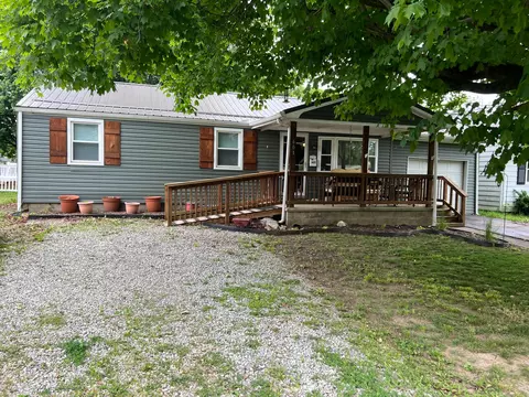 601 Edgewood Ave, Greenfield, OH 45123