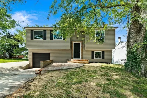 2606 Blue Rock Blvd, Grove City, OH 43123