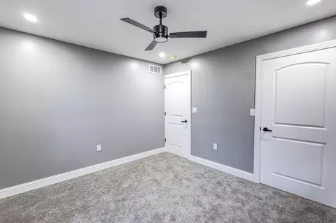 Bedroom - 228 E Walnut Street Ext, Danville, OH 43014 photo 5 of 9