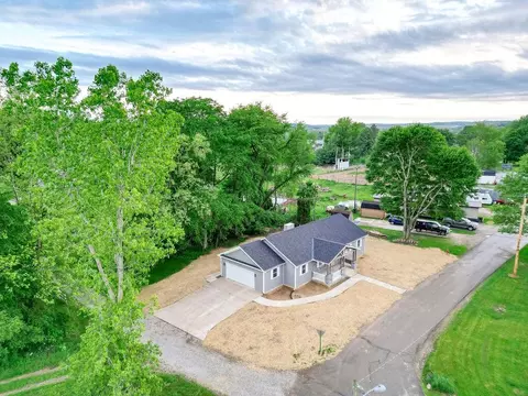View/Area - 228 E Walnut Street Ext, Danville, OH 43014 photo 1 of 8