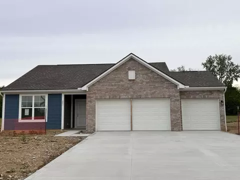201 Maddoxx Dr, London, OH 43140