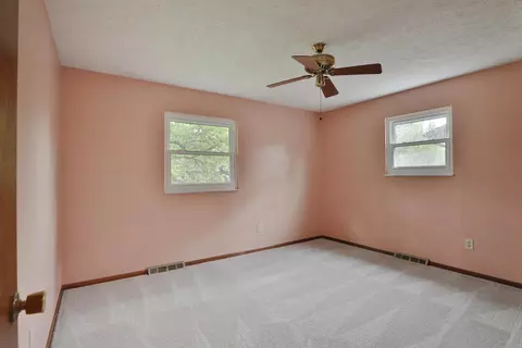 4875 Widner St, Columbus, OH 43220 photo 23