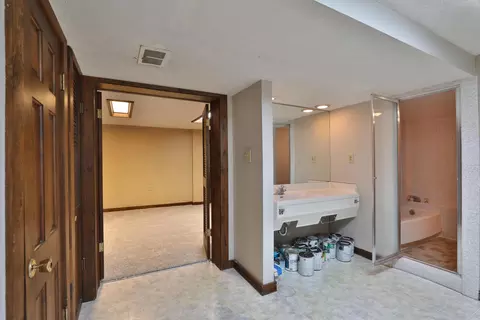 4875 Widner St, Columbus, OH 43220 photo 40