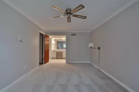 4875 Widner St, Columbus, OH 43220 photo 31