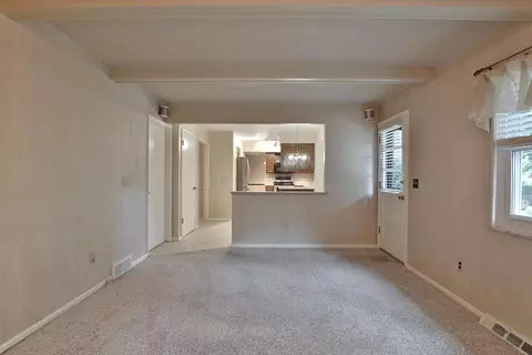 4875 Widner St, Columbus, OH 43220 photo 17