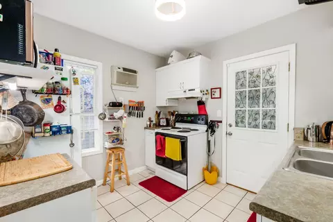 Kitchen - 154 E Tompkins St, Columbus, OH 43202 photo 1 of 1