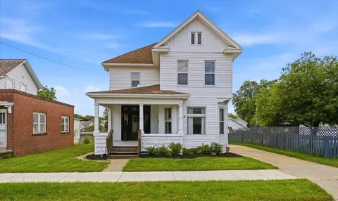 395 Mount Vernon Rd, Newark, OH 43055
