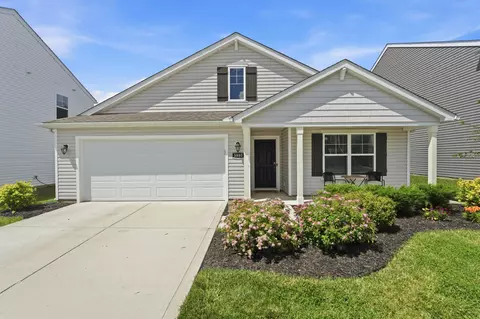 5880 Annaberg Dr, Columbus, OH 43232