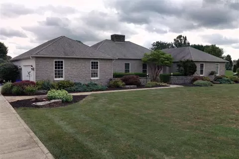 3588 Thornhill Ln, Grove City, OH 43123