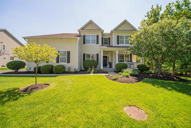 6737 Gray Granite Ln, Delaware, OH 43015