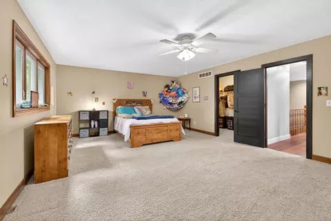 Bedroom - 7207 Coonpath Rd NW, Carroll, OH 43112 photo 2 of 7