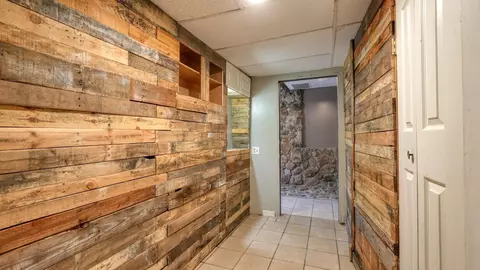Entry Way - 280 Virginia Ridge Rd, Philo, OH 43771 photo 6 of 7
