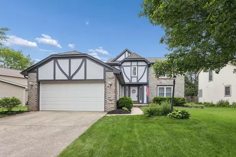 464 Meadow View Dr, Powell, OH 43065