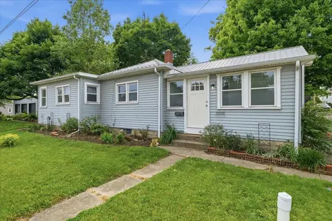 706 E Burgess St, Mount Vernon, OH 43050