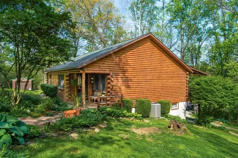 Exterior - 31280 Anglebrook Ln, Logan, OH 43138 photo 11 of 22