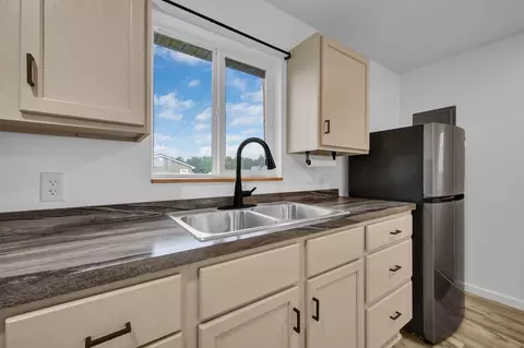 Kitchen - 8885 Water St, Orient, OH 43146 photo 1 of 2