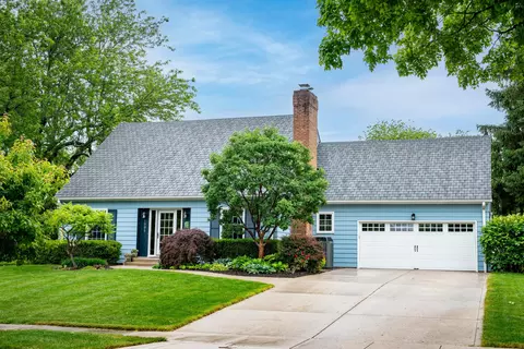 1995 Hastings Ln, Columbus, OH 43220