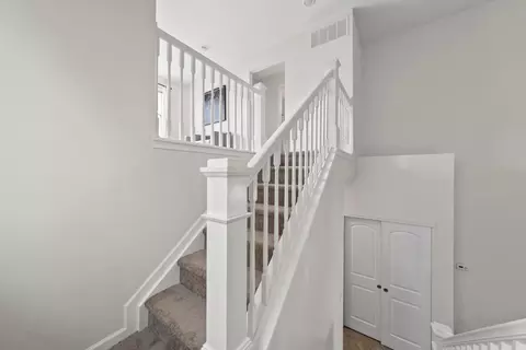 Entry Way - 5452 Spring River Ave, Dublin, OH 43016 photo 2 of 3