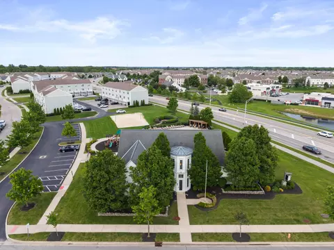 View/Area - 5452 Spring River Ave, Dublin, OH 43016 photo 4 of 6