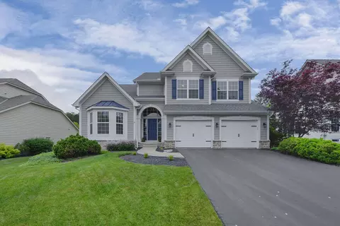 606 Matthews Brook Ln, Powell, OH 43065