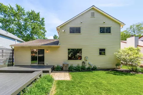 Exterior - 2400 Willis Rd, Dublin, OH 43016 photo 4 of 7