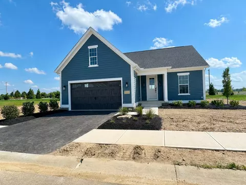 3388 Sandbar Dr, Lewis Center, OH 43035