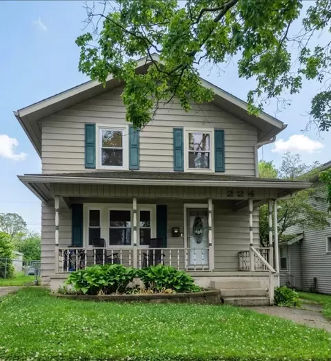 224 Hunter St, Newark, OH 43055