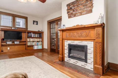 Living - 224 Hunter St, Newark, OH 43055 photo 3 of 3