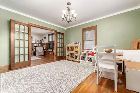 Dining - 224 Hunter St, Newark, OH 43055 photo 1 of 2