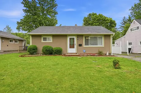 2222 Century Dr, Columbus, OH 43211