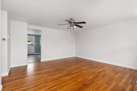 1444 Archmere Sq S, Columbus, OH 43229