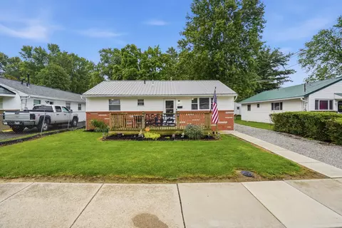 62 Joy Ave, Delaware, OH 43015