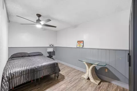 Bedroom - 3912 Farm Brook Ln, Columbus, OH 43204 photo 6 of 7