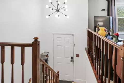 Entry Way - 3912 Farm Brook Ln, Columbus, OH 43204 photo 1 of 1