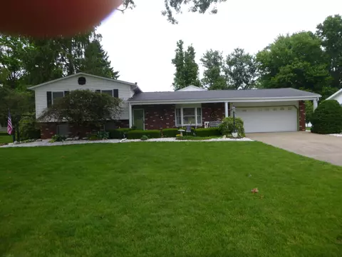 70 Barb Ave, Heath, OH 43056