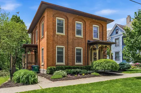 59 Griswold St, Delaware, OH 43015