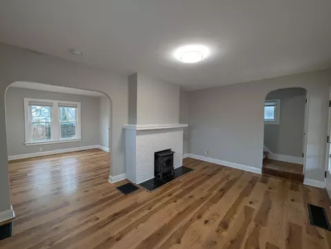 Living - 288 E Morrill Ave, Columbus, OH 43207 photo 3 of 4
