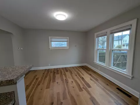 Living - 288 E Morrill Ave, Columbus, OH 43207 photo 2 of 4
