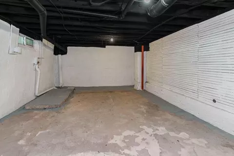 Exterior - 348 E Morrill Ave, Columbus, OH 43207 photo 6 of 7