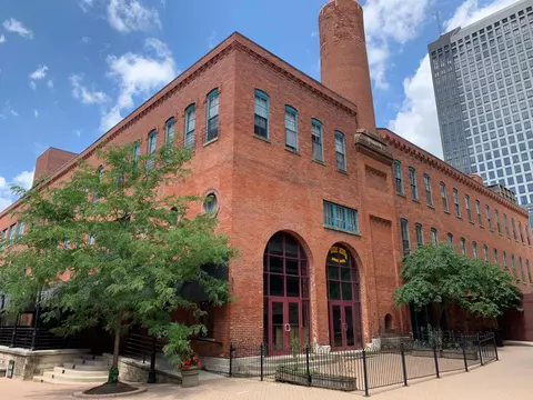 55 W Livingston Ave #305, Columbus, OH 43215