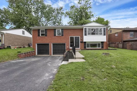 3064 Niagara Ct E, Columbus, OH 43227