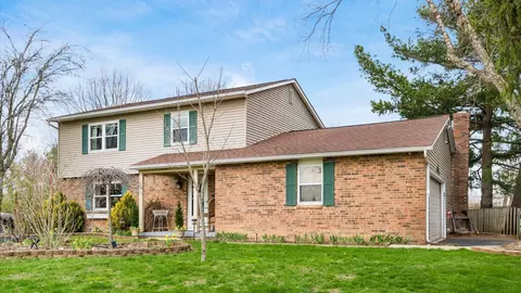 110 Canterberry Ln SW, Reynoldsburg, OH 43068