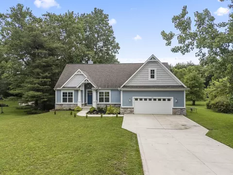 5195 Worthington Rd, Westerville, OH 43082