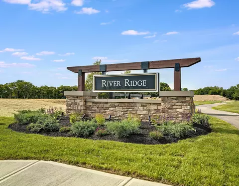 View/Area - 218 Vine Grove Dr, Circleville, OH 43113 photo 2 of 11