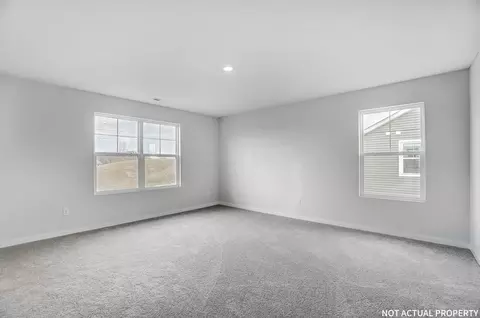 Bedroom - 230 Vine Grove Dr, Circleville, OH 43113 photo 3 of 10