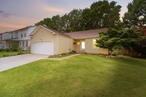 4285 Oakwind Dr, Columbus, OH 43207