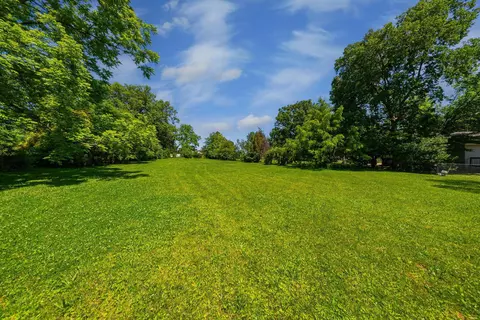 Exterior - 705 Deacon St, Hebron, OH 43025 photo 10 of 14